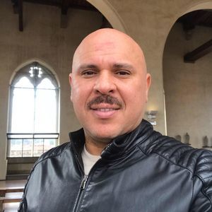 Meet your Posher, Cesar